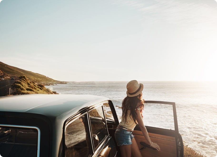 Top 5 Luxury Cars to Rent for a Memorable Vacation